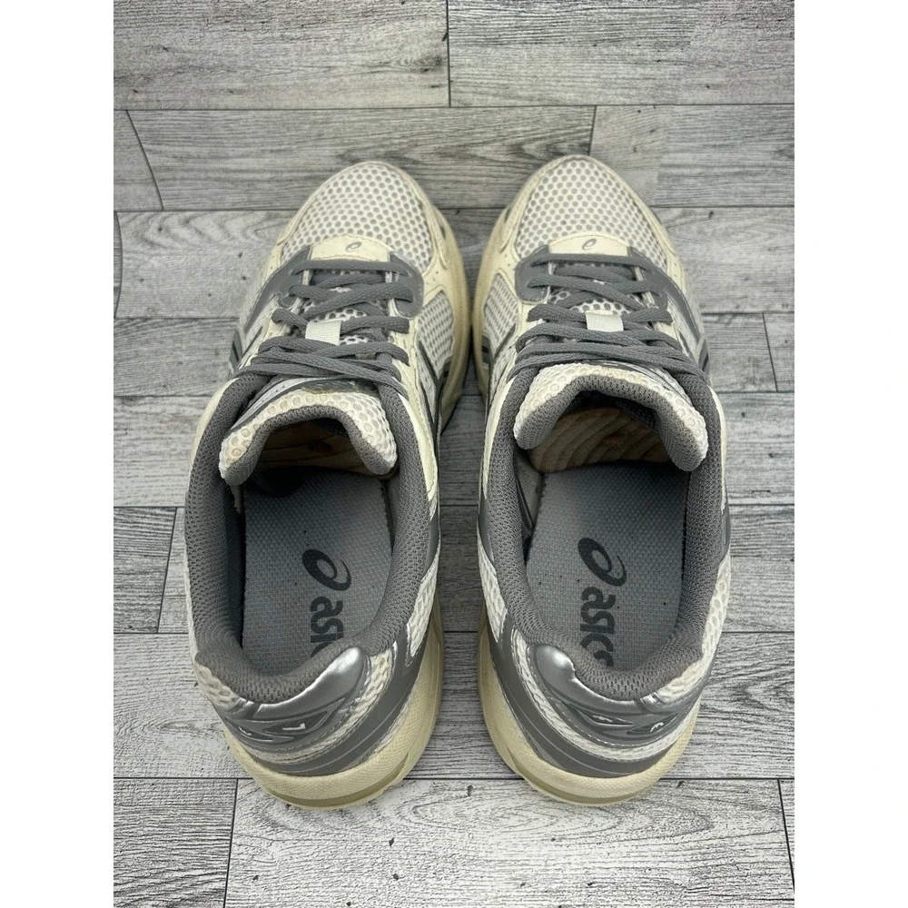 Asics Gel-1130 Cream Silver Grey Running Shoes 1202A164 Women Sz‎ 8.5 US 40 EU